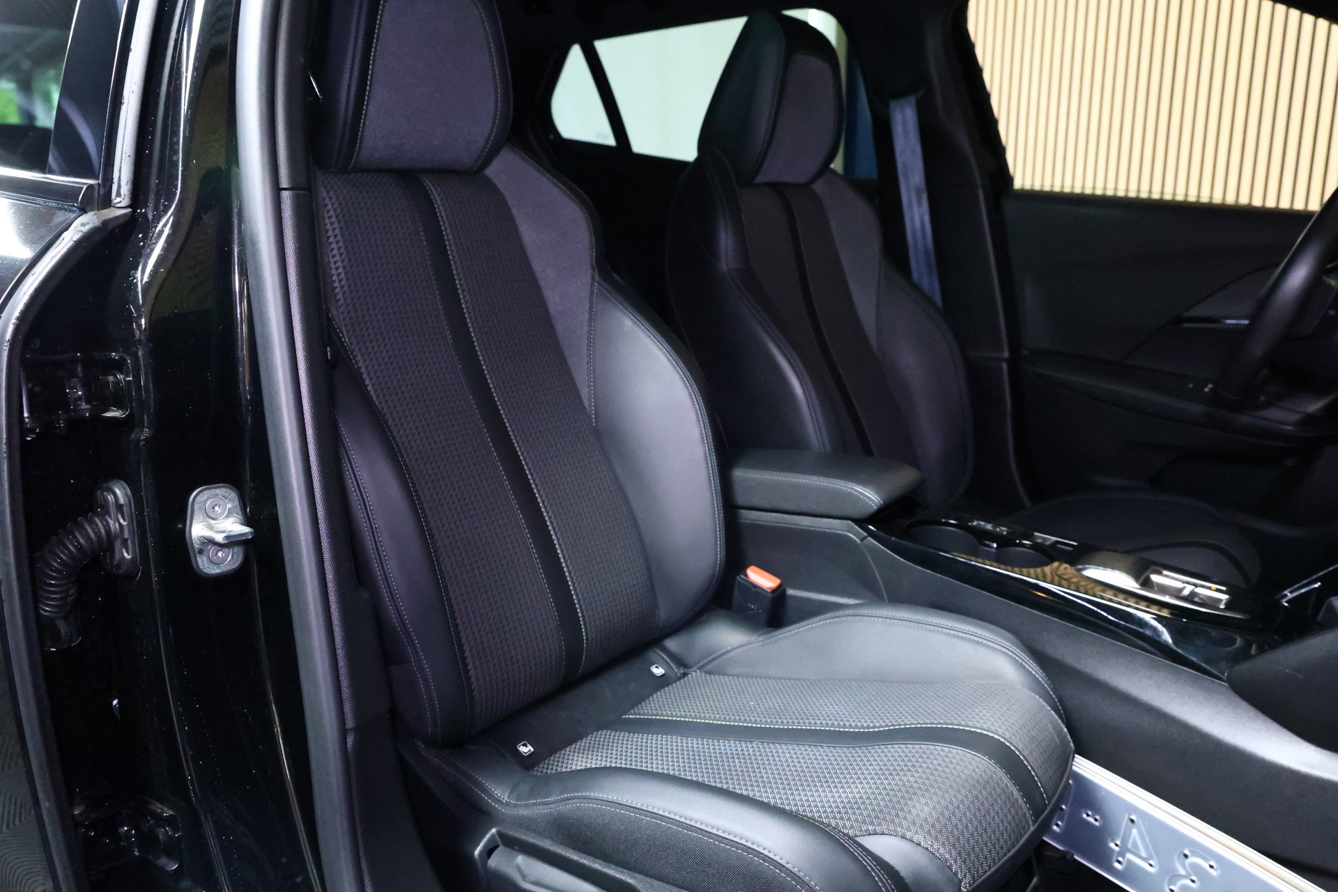 Peugeot 1.2 PureTech GT AVM AUTOMAAT PANODAK NAVI LANE DAB CLIMA "23 - foto 31