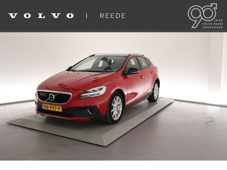 Foto van Volvo V40 Cross Country T3 | Nordic+ Luxury