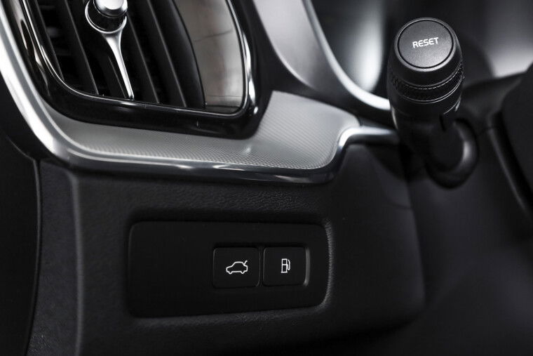 Volvo - XC60