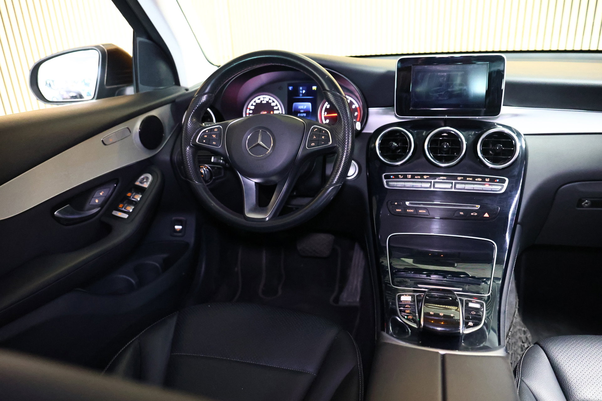 Mercedes-Benz 250 4MATIC Sport Edition Premium Plus NAVI CLIMA CAMERA BT LED '16 - foto 34