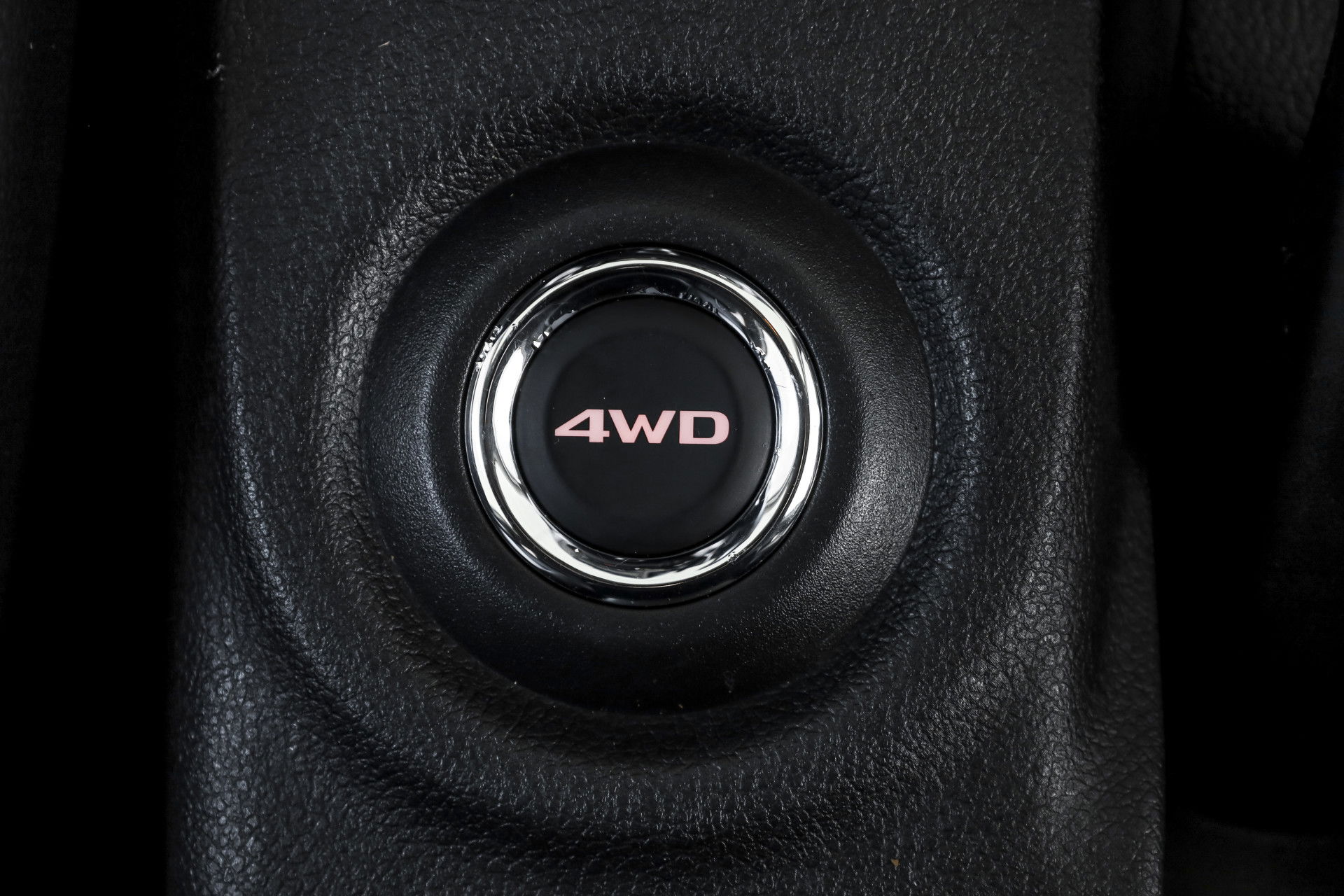 Mitsubishi - Outlander