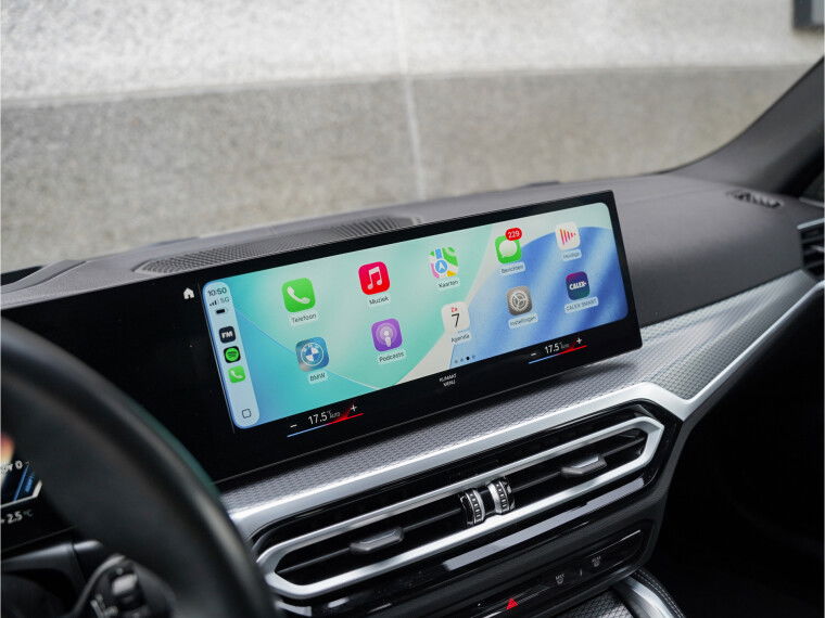 Apple Carplay/Android Auto