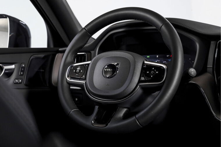 Volvo - XC60