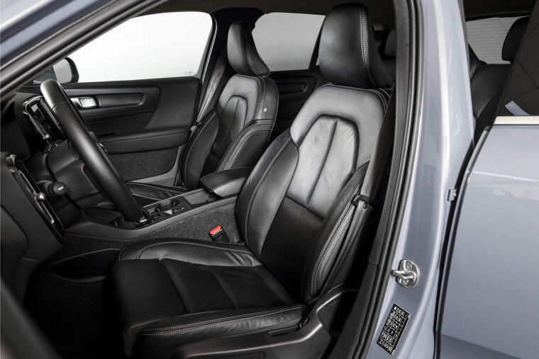 Volvo - XC40