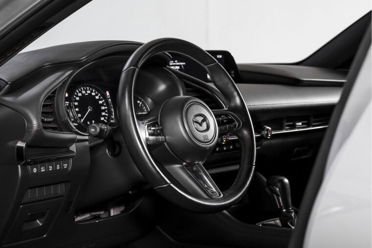 Mazda - 3