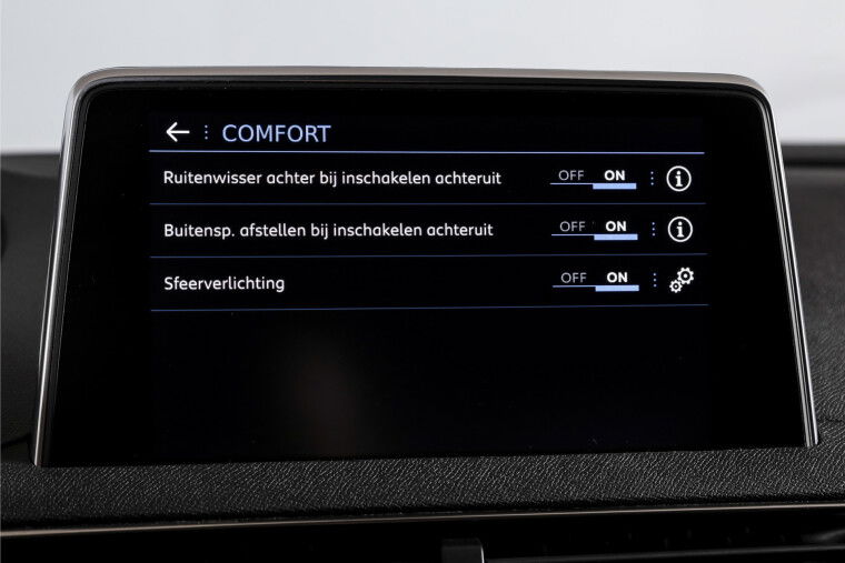 Peugeot - 3008