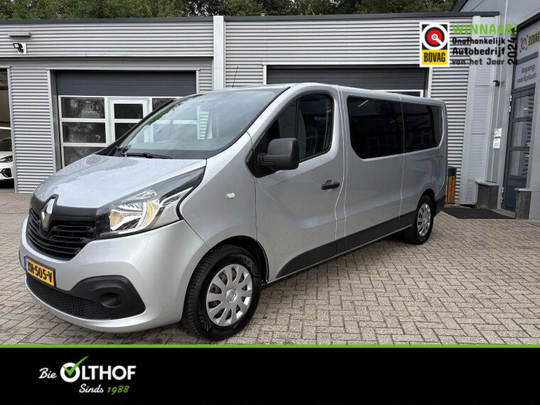 Foto van Renault Trafic Passenger 1.6 dCi Grand Authentique Energy