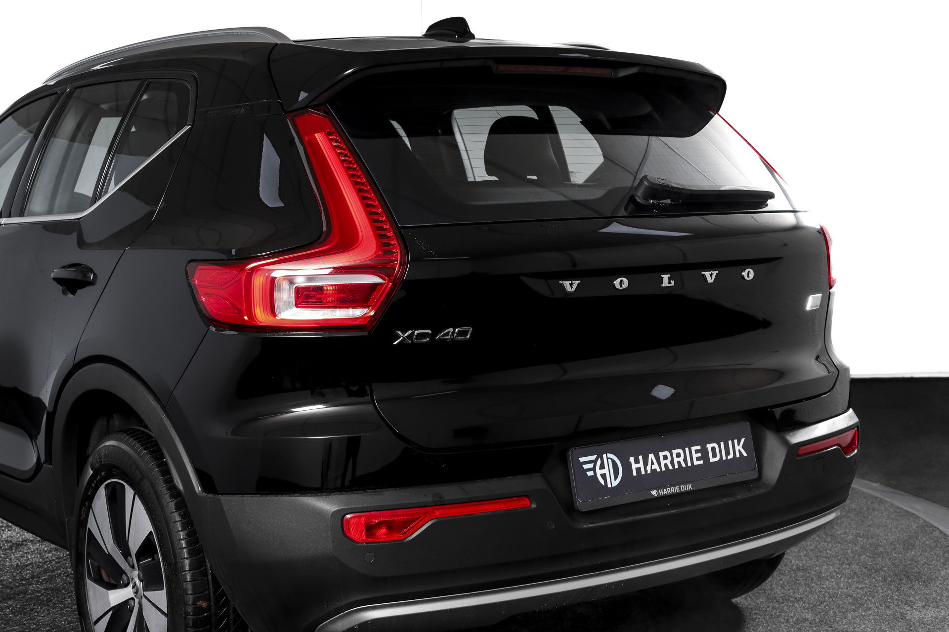 Volvo - XC40