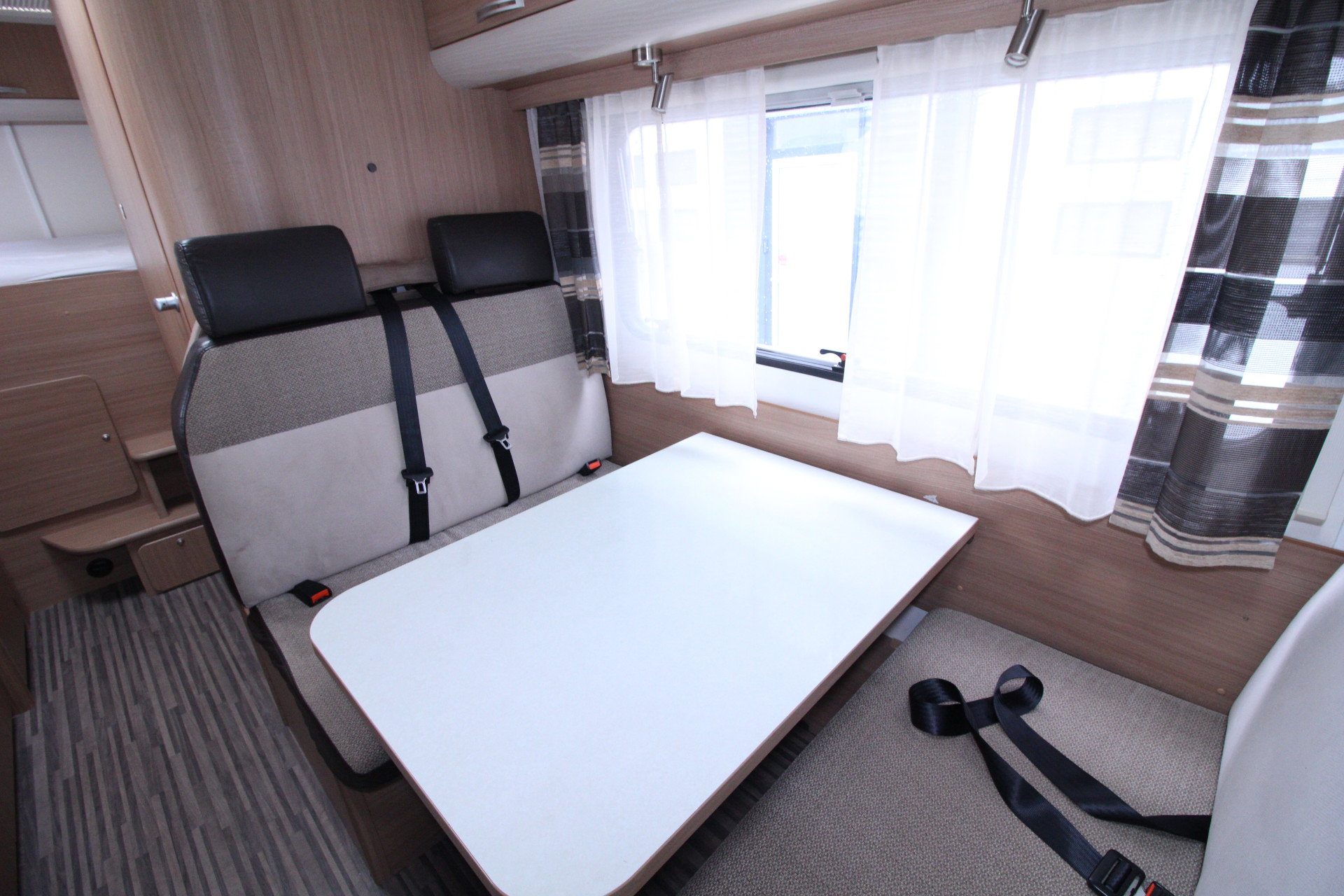 Sun Living A49DF 6 Persoons AVM CRUISE A.CAMERA AIRCO ZONNEPANEEL '14 - foto 21