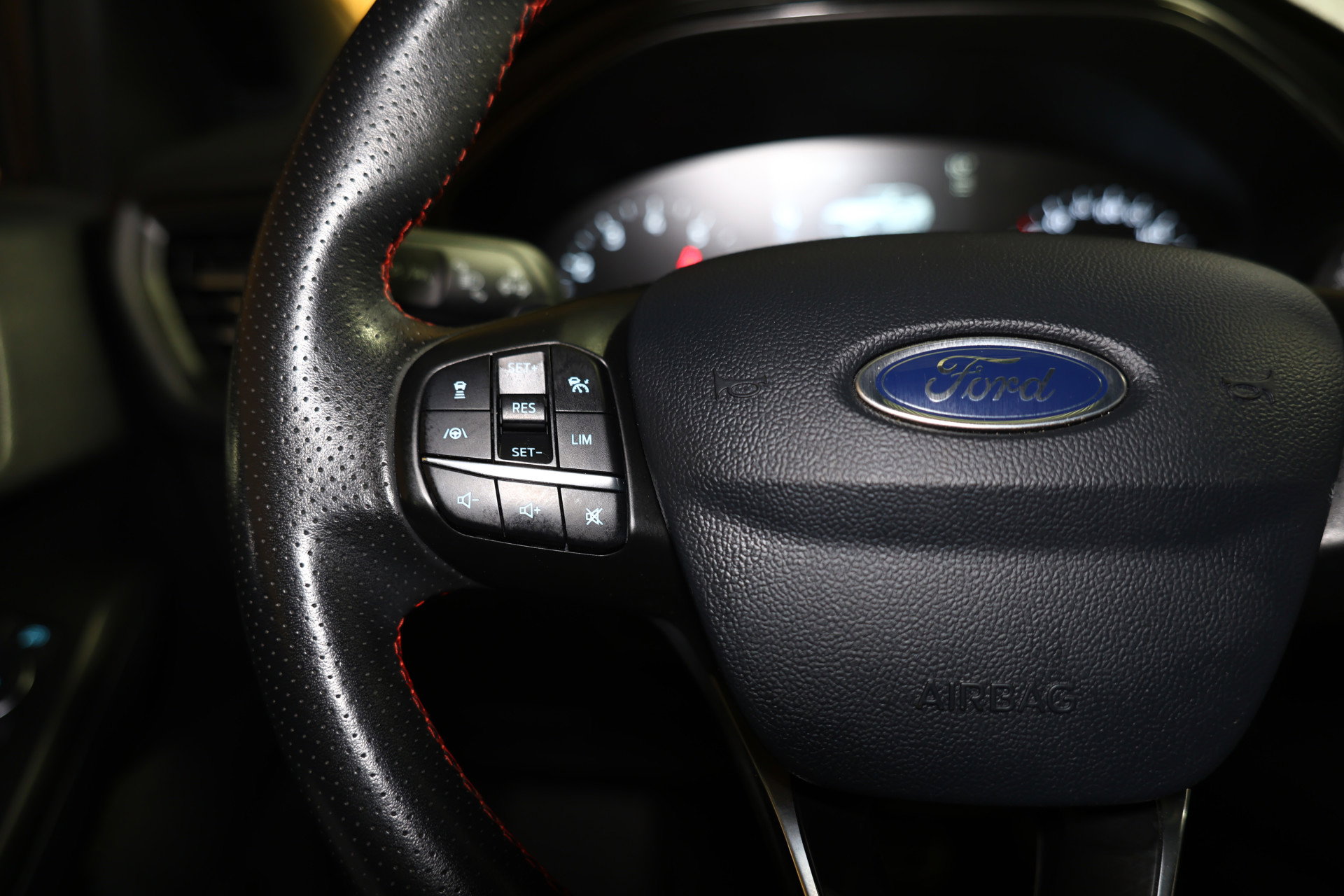 Ford Wagon 1.0 EcoBoost ST line AUTOM NAVI B&O ACC CAMERA PDC LED STOELVW '17 - foto 16