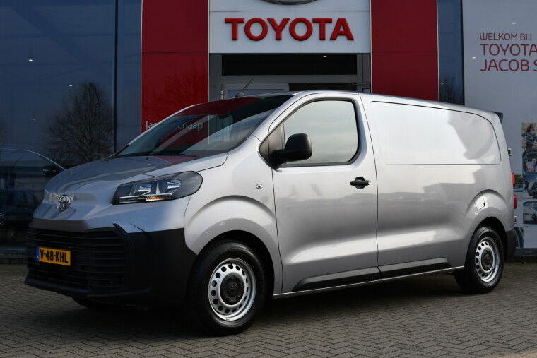 Foto van Toyota ProAce Worker 1.5 D-4D Challenger 120pk