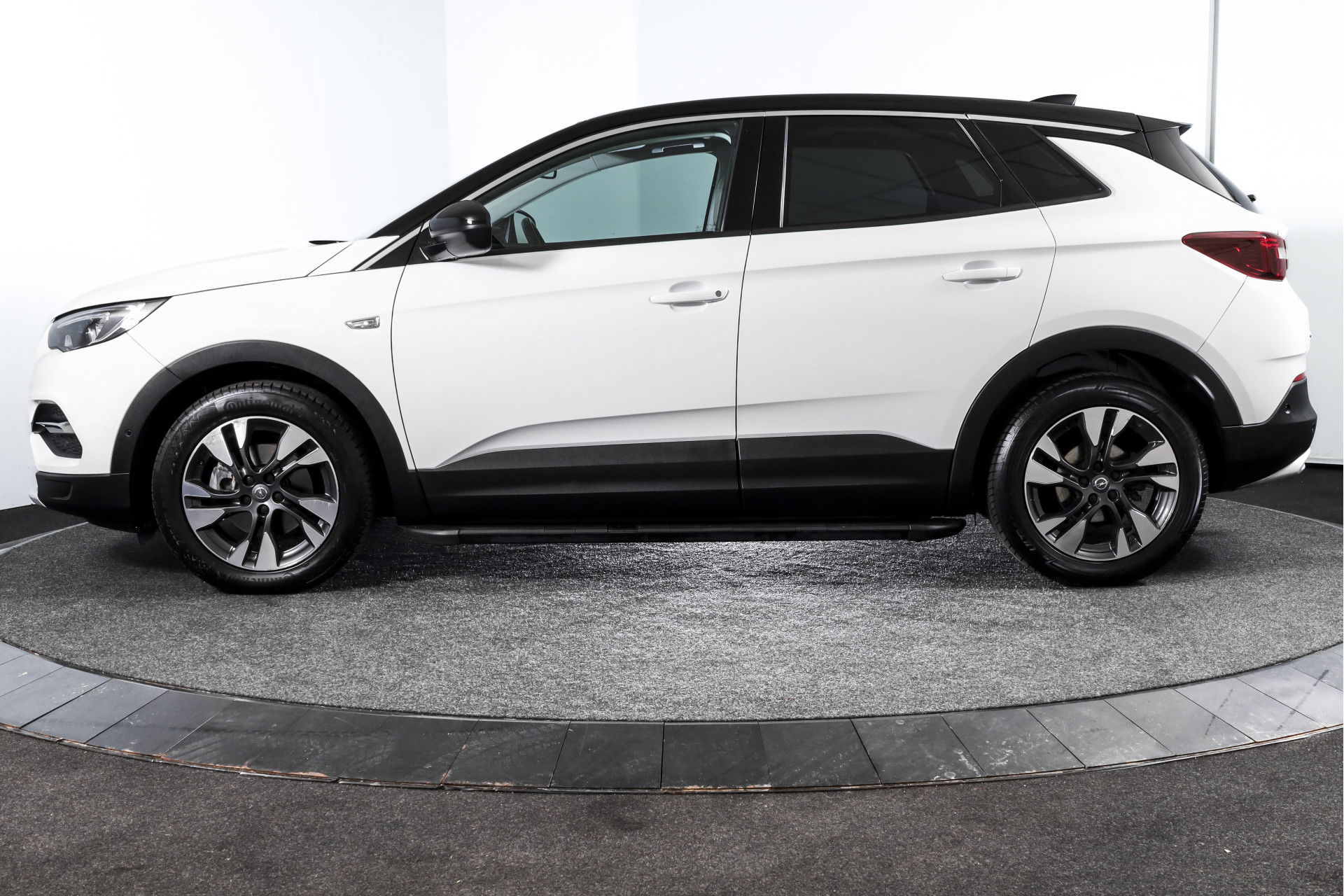 Opel - Grandland X