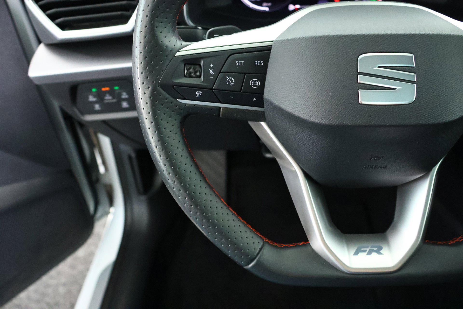 SEAT León