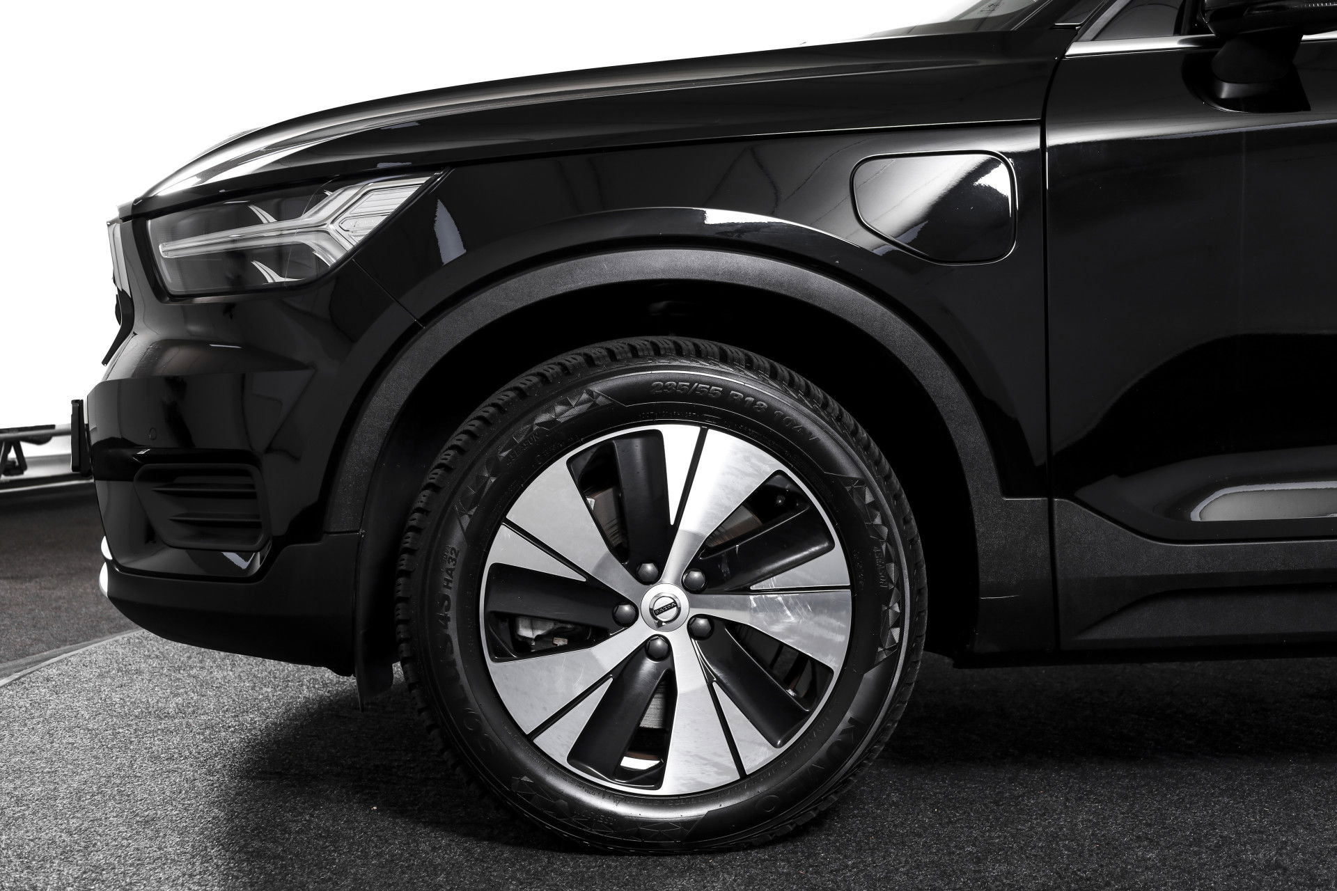 Volvo - XC40