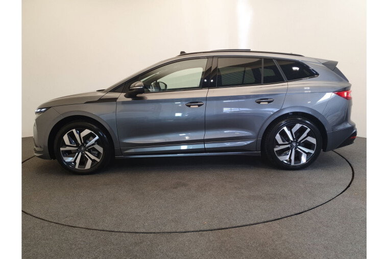 Škoda Enyaq 85 Sportline 82 kWh 286pk Wegklapbare trekhaak, Panoramadak, Warmtepomp