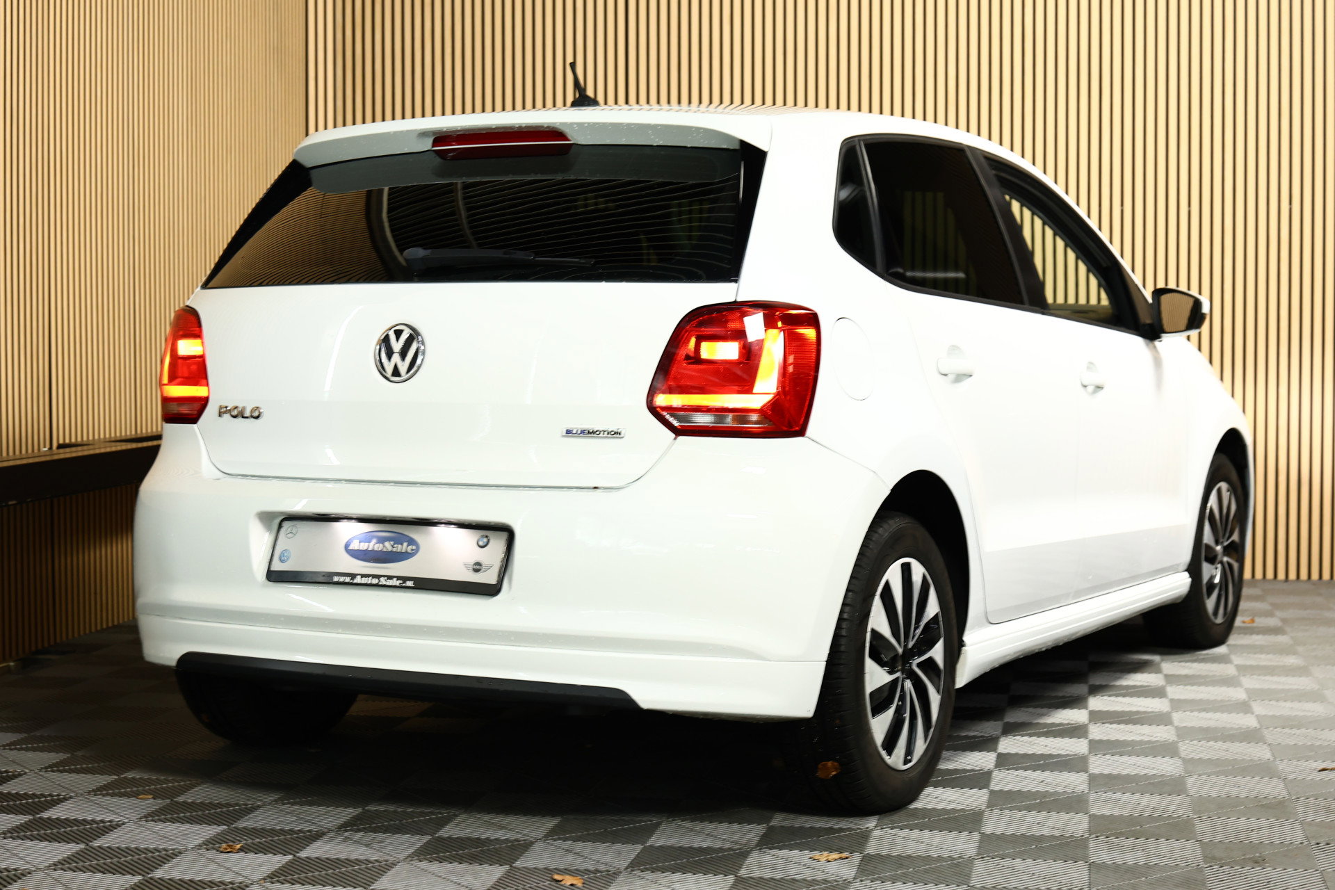 Volkswagen 1.2 TSI Highline 90dkm AIRCO ACC STOELVW "16 - foto 3