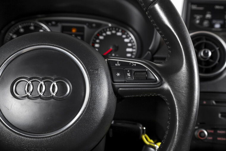 Audi - A1