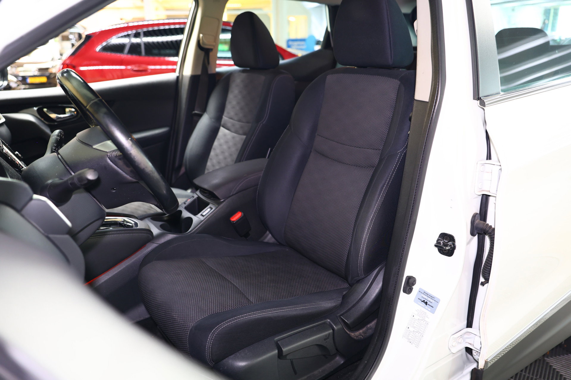 Nissan 1.2 Connect Edition AUTOM NAVI CRUISE CLIMA CAMERA PDC STOELVW '15 - foto 26