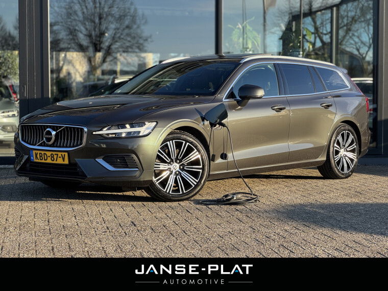 Foto van Volvo V60 2.0 T6 Recharge AWD Inscription
