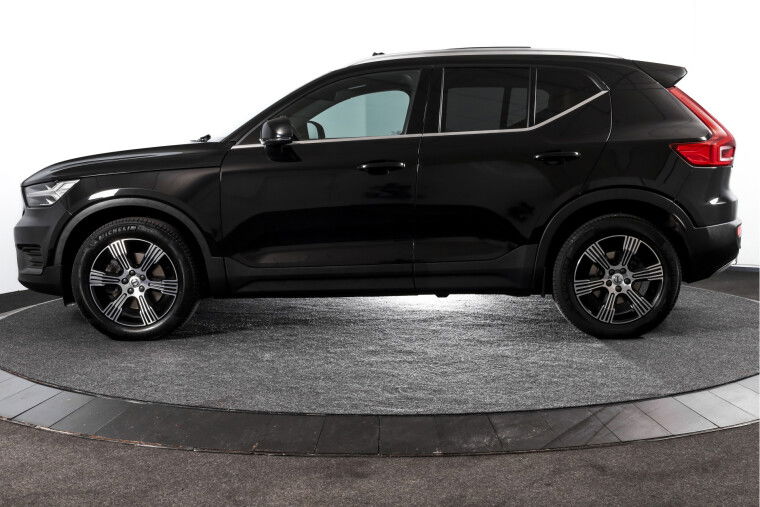 Volvo - XC40