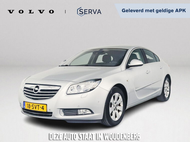 Foto van Opel Insignia 2.0 T Cosmo 4x4 | Parkeercamera | Stoelverwarming | Navigatie