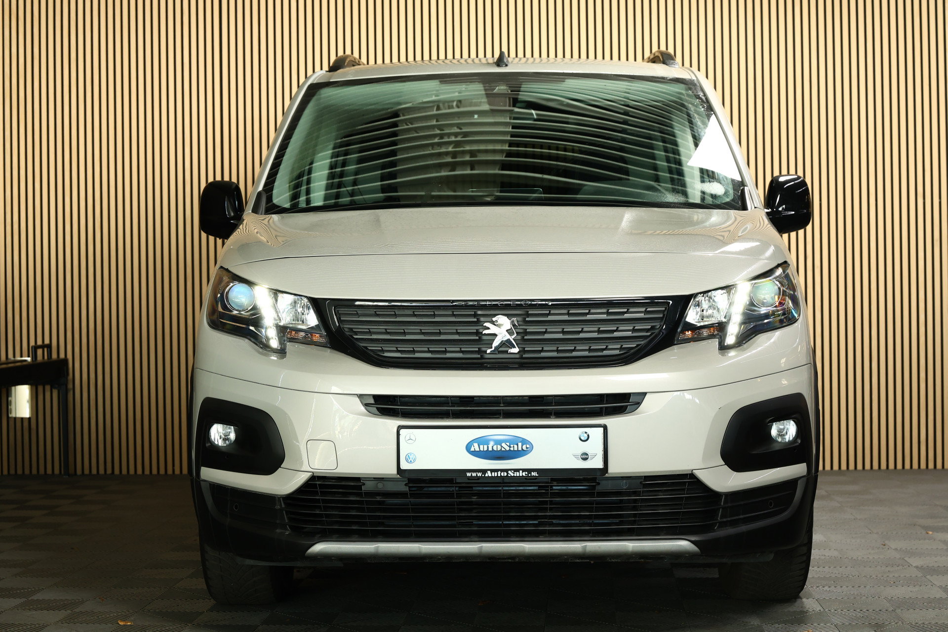 Peugeot 1.2 Puretech GT-Line AUT CARPLAY CAM NAV PANO DAB STOELVW '21 - foto 5