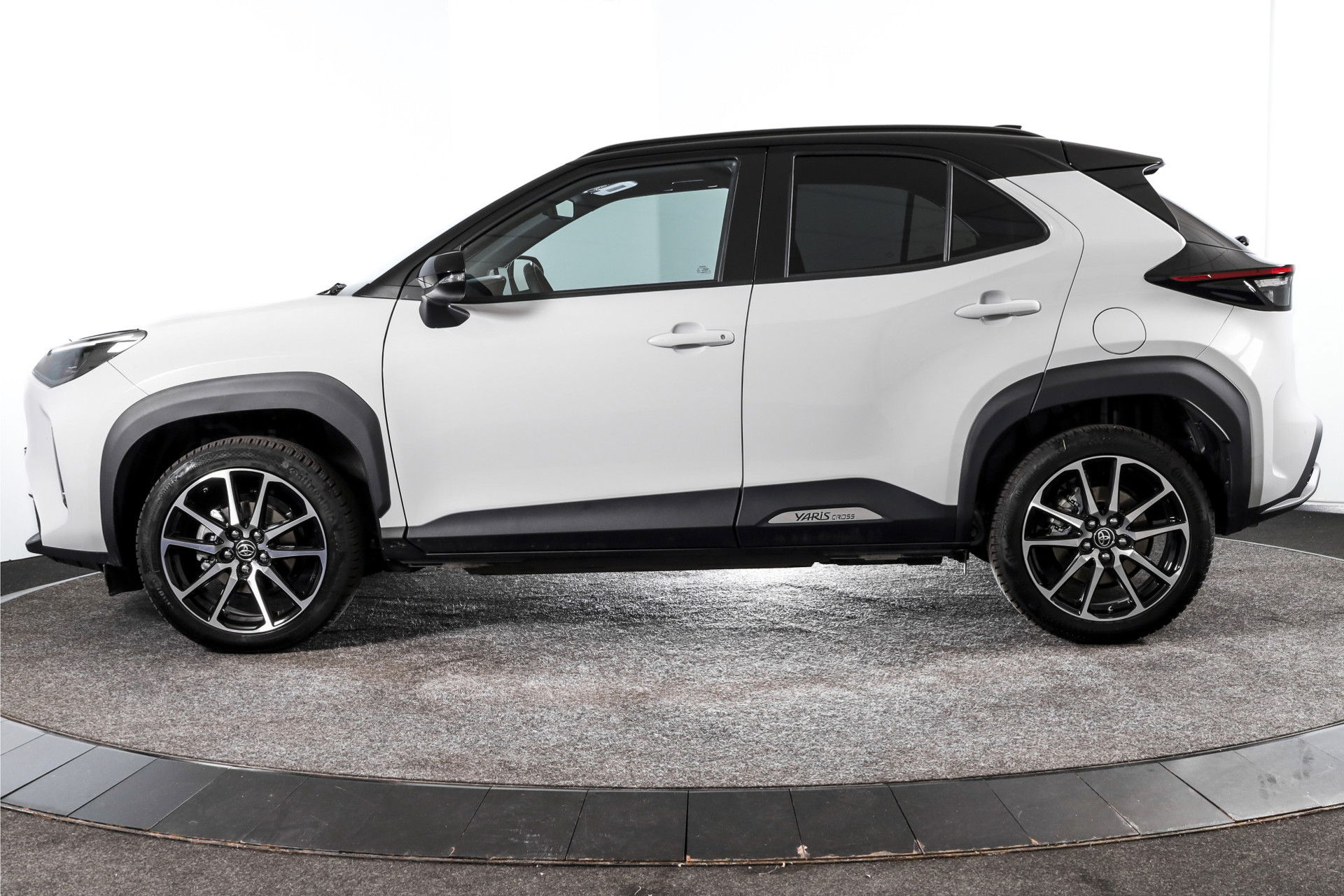 Toyota - Yaris Cross