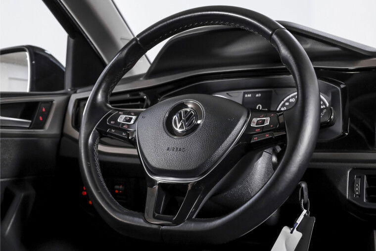 Volkswagen - Polo