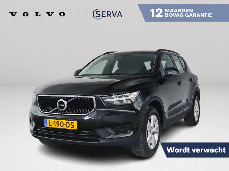 Foto van Volvo XC40 T2 Momentum Core | Parkeercamera | Stoel- en Stuurverwarming | Cruise control | Navigatie