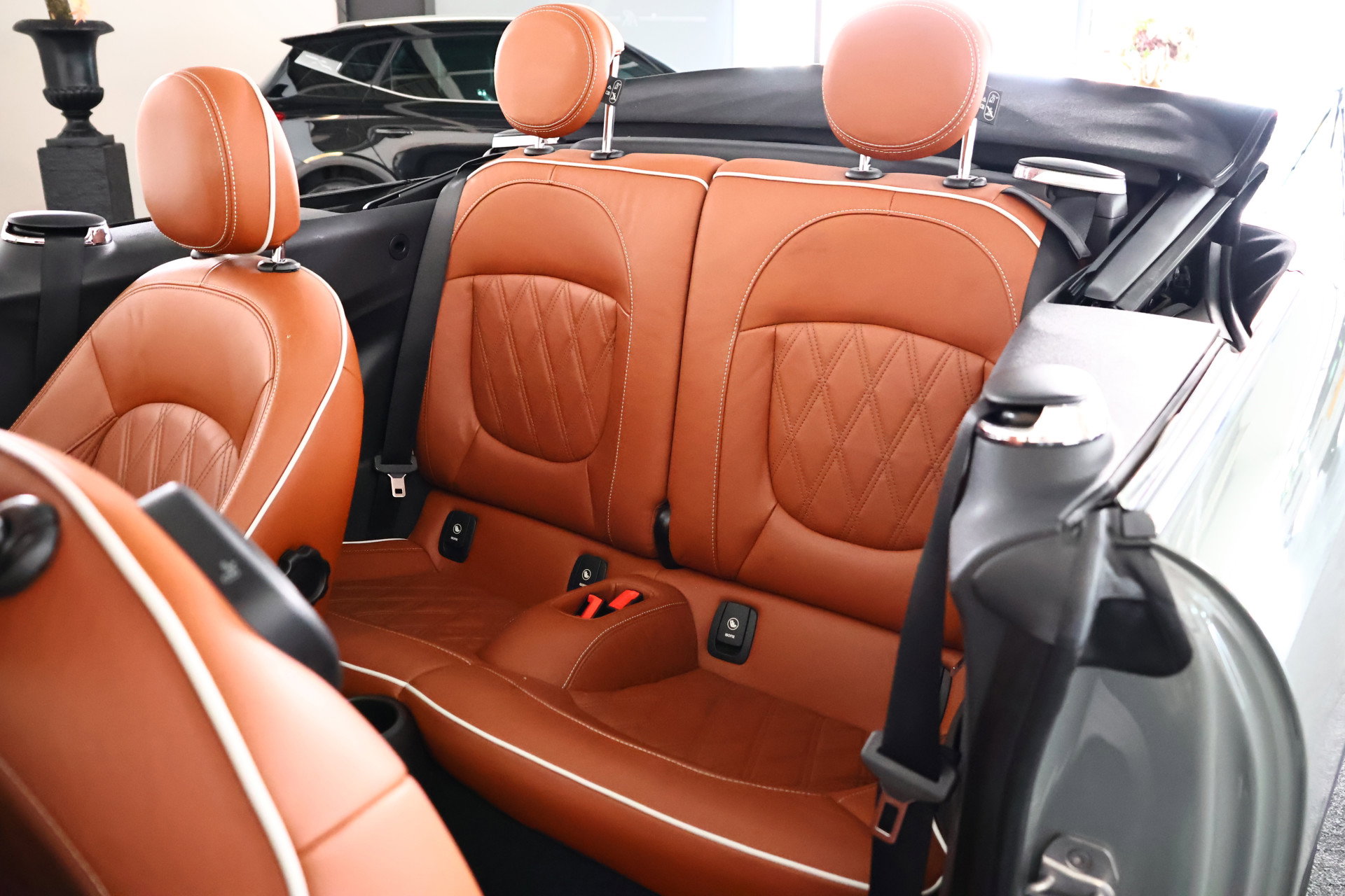 MINI Cabrio