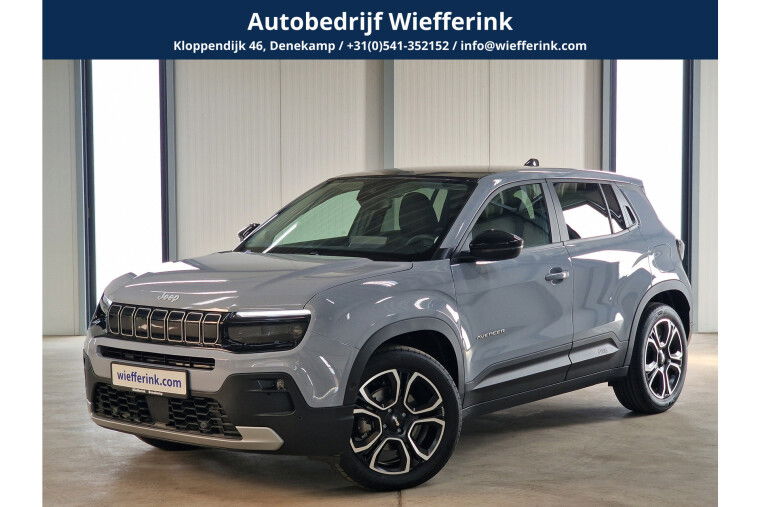 Jeep Avenger 1.2 e-Hybrid Summit | Leder & Winter pack | Elek. Panodak | Storm Grey | Infortainment-pack