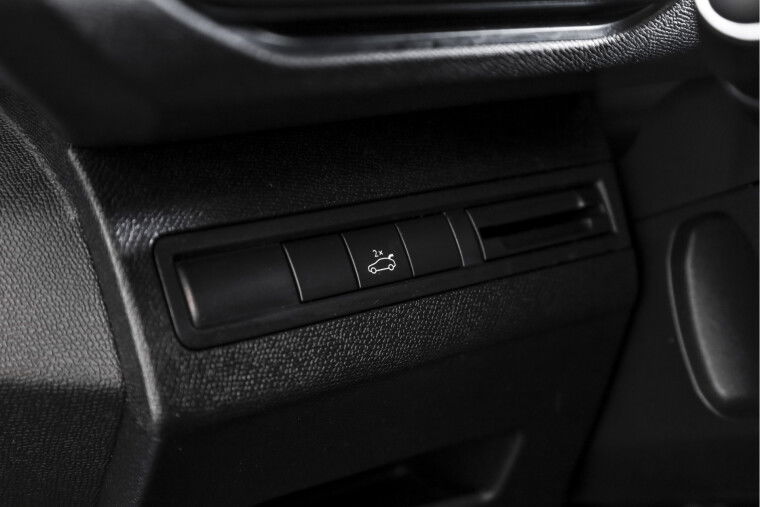 Peugeot - 3008