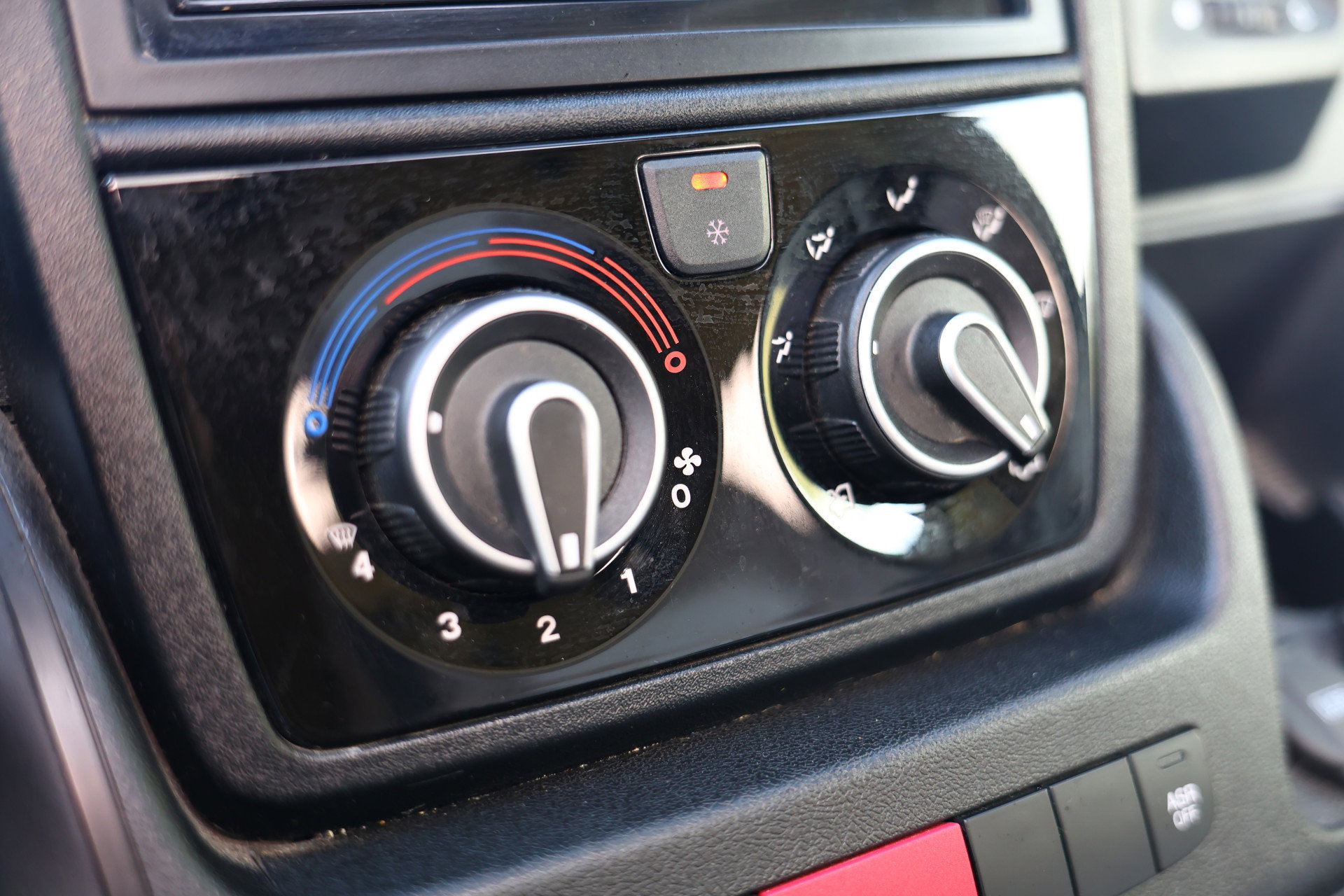 Rapido Van 640 BUSCamper AVM AUTOMAAT PANORAMA CARPLAY AIRCO CAMERA DAB BT LEDER '21 - foto 25