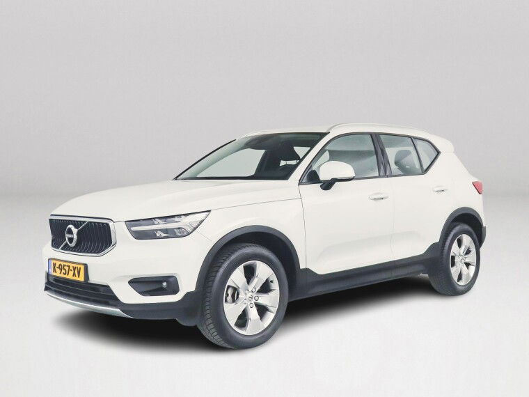 Foto van Volvo XC40 T2 Aut. Business Pro | Stoel- en stuurverwarming