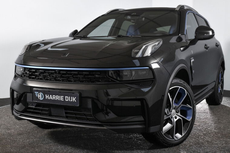 Lynk & Co - 01