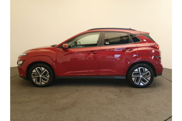 Hyundai KONA EV Comfort 64 kWh Keyless, Achteruitrijcamera, Apple Carplay, navi