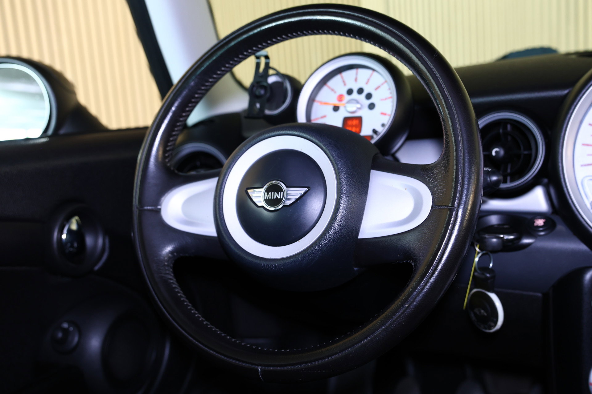 MINI 1.6 One Salt AVM RED HOT CLIMATRONIC LM VELGEN "10 - foto 20