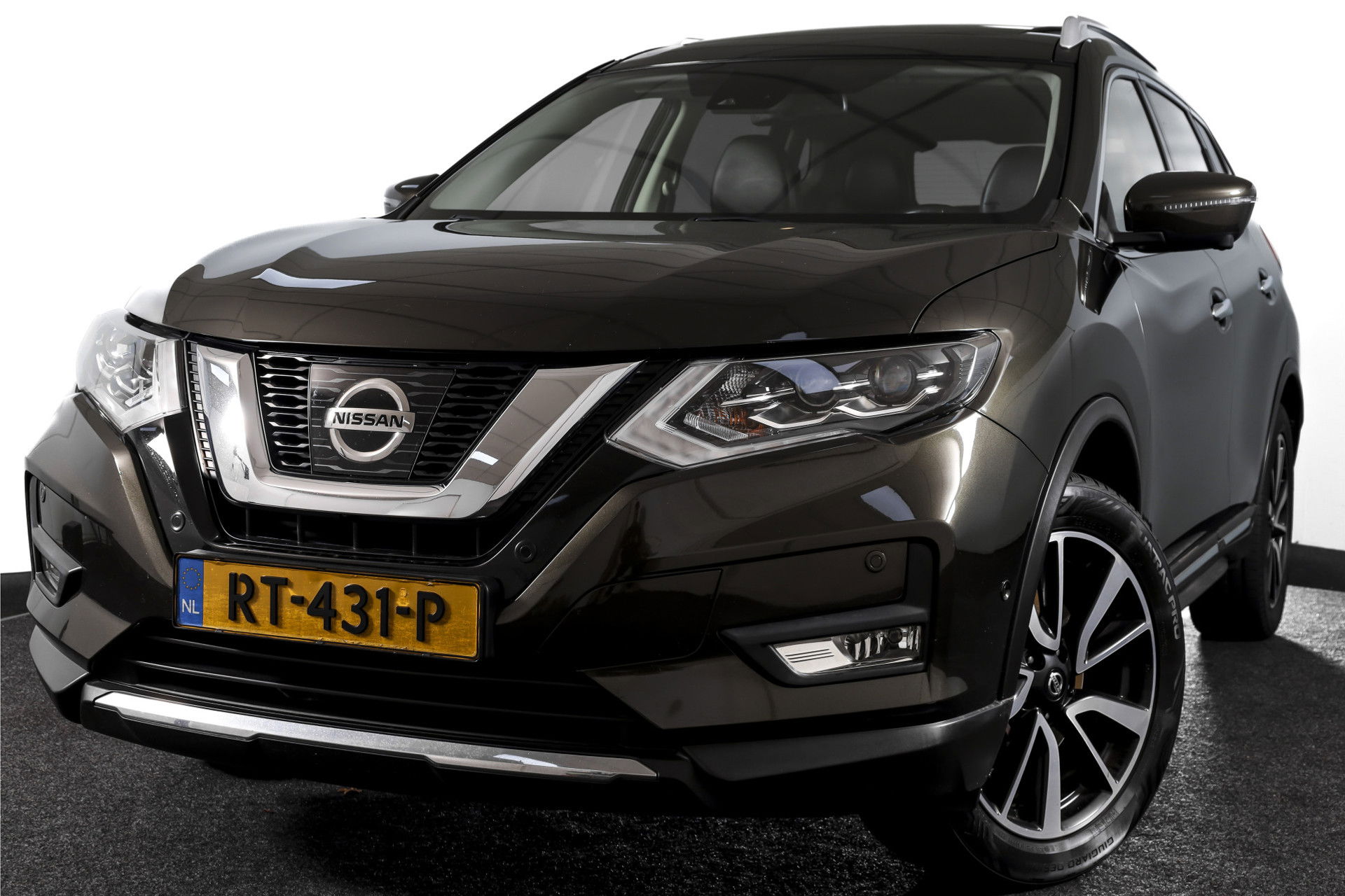 Nissan - X-Trail