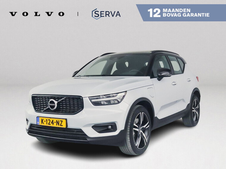 Foto van Volvo XC40 T5 Twin Engine R-Design | Panoramadak | Parkeercamera | Cruise control | Navigatie