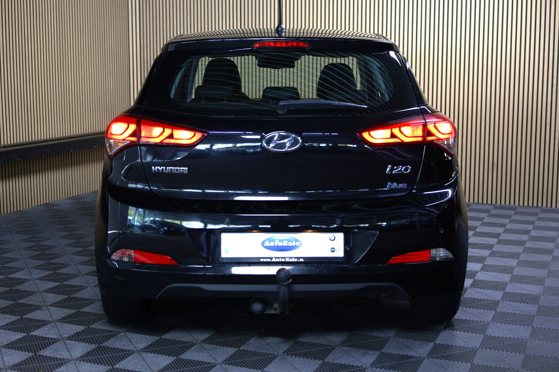 Hyundai 1.2 HP i-Motion Comfort CRUISE CLIMA BT THAAK '15 - foto 9
