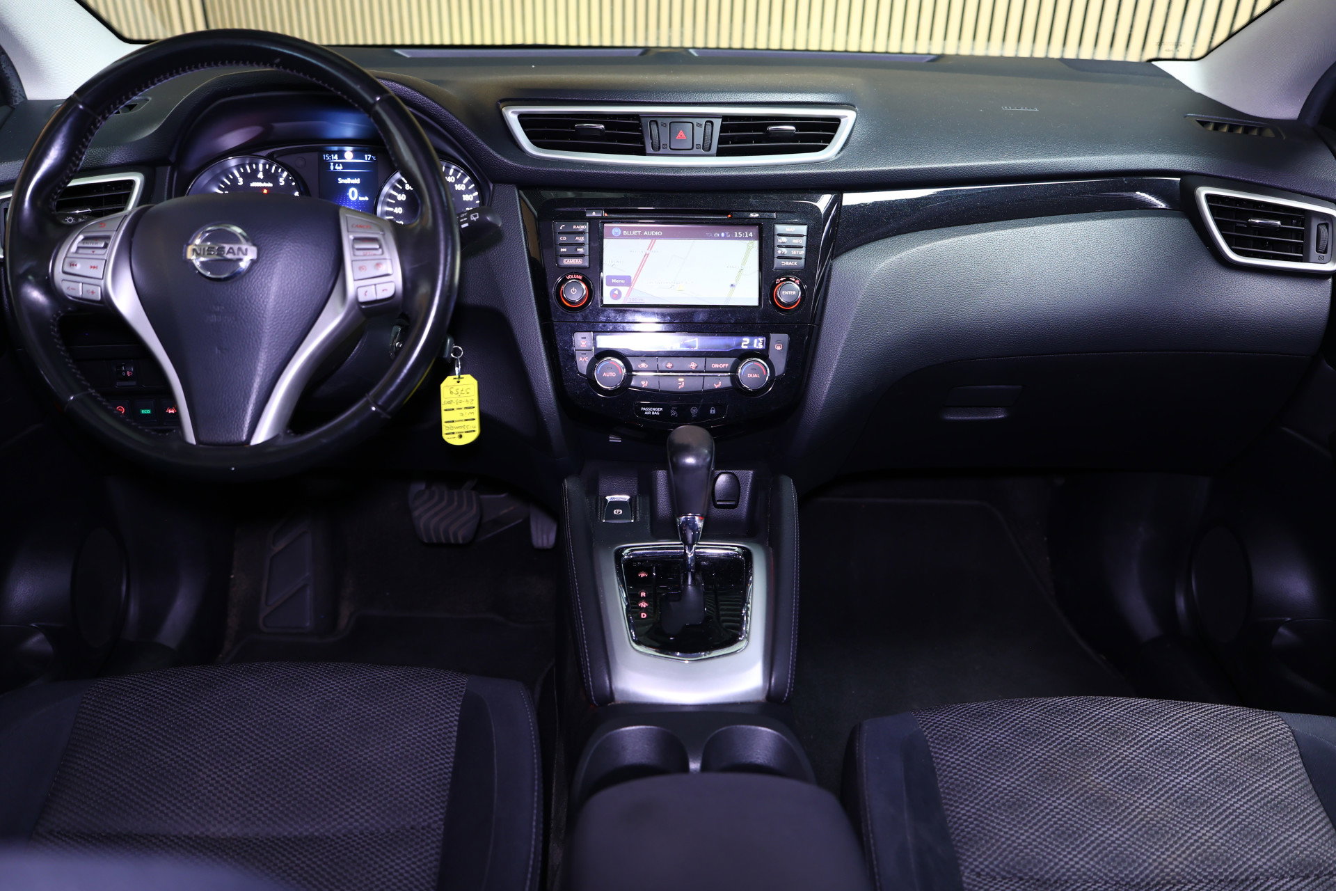 Nissan 1.2 Connect Edition AUTOM NAVI CRUISE CLIMA CAMERA PDC STOELVW '15 - foto 2