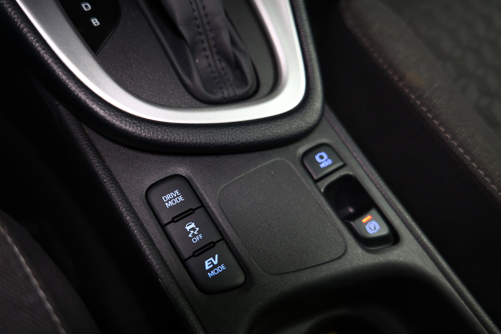 Toyota 1.5 Hybrid Business Plus AUTOM CLIMA CAMERA CRUISE CARPLAY LANE STOELVW '23 - foto 26