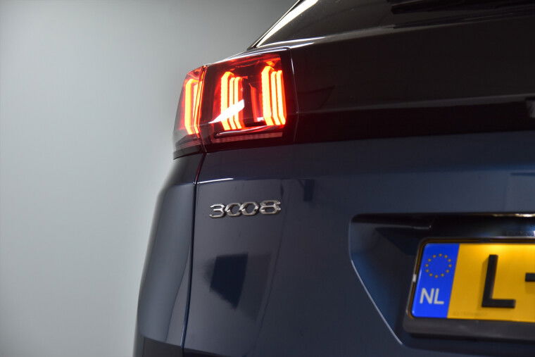 Peugeot - 3008