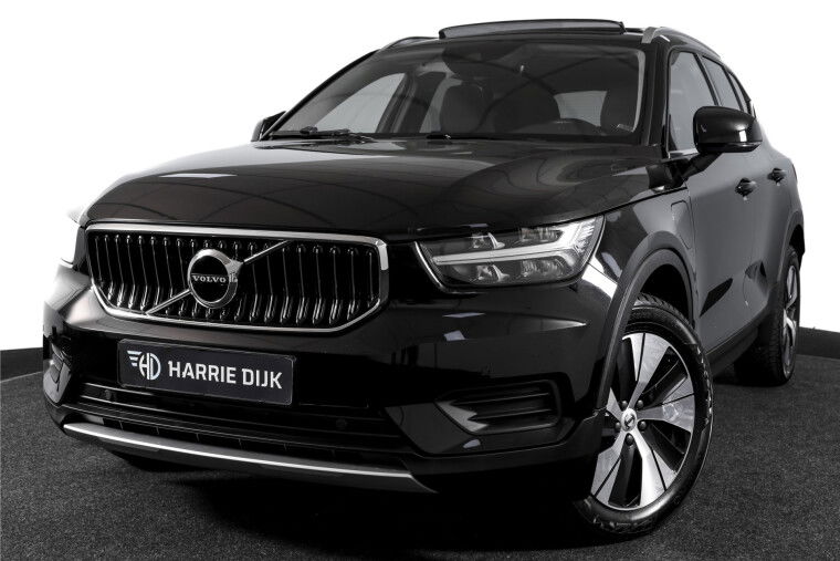 Volvo - XC40