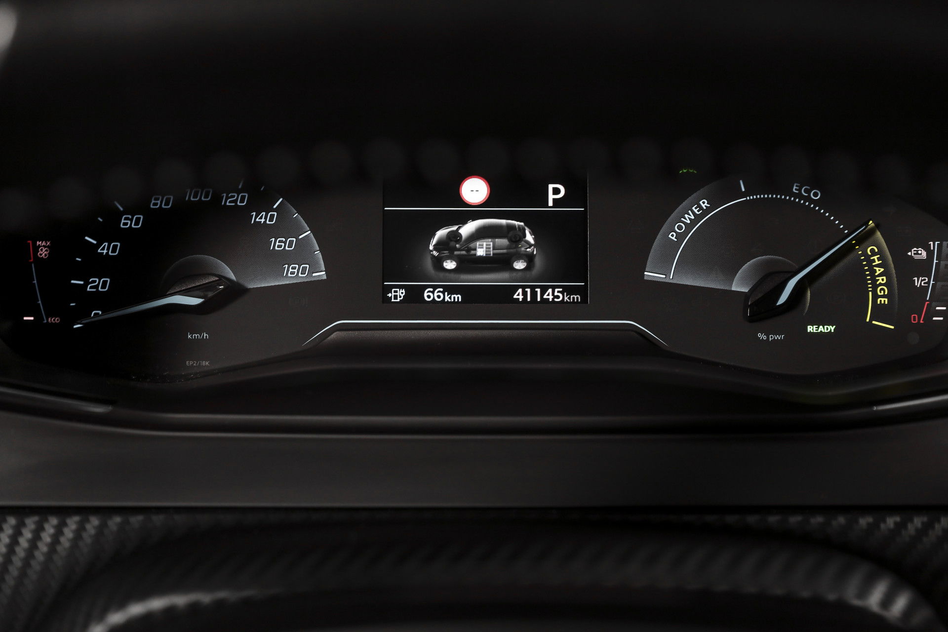 Peugeot - e-208