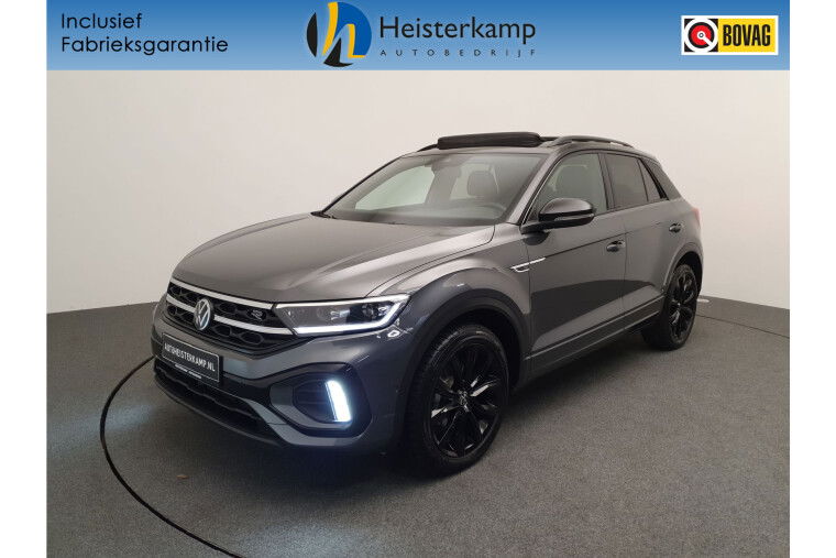 Volkswagen T-Roc 1.5 TSI 150pk DSG/AUT R-Line Panoramadak, IQ.Light, Virtual cockpit