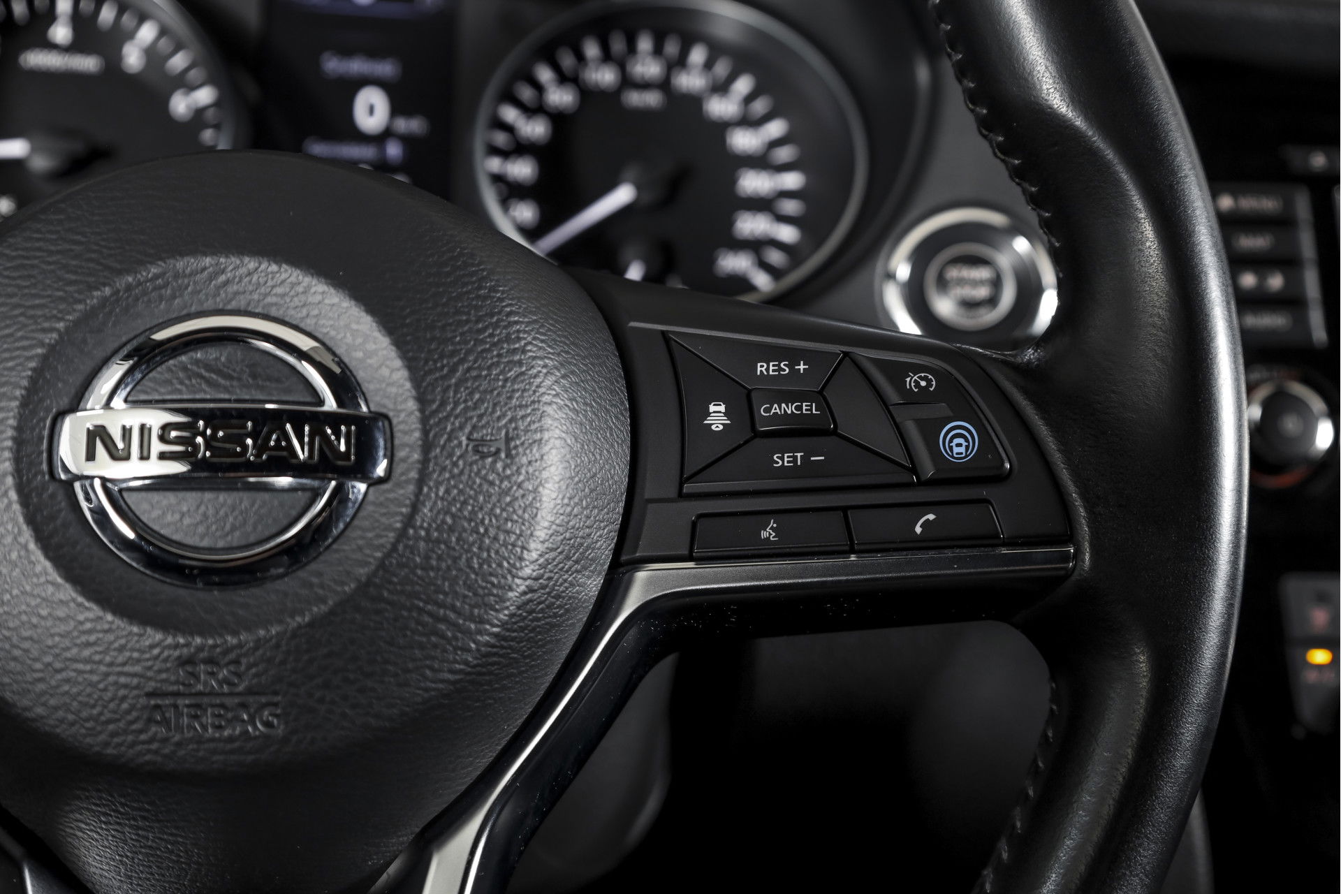 Nissan - QASHQAI