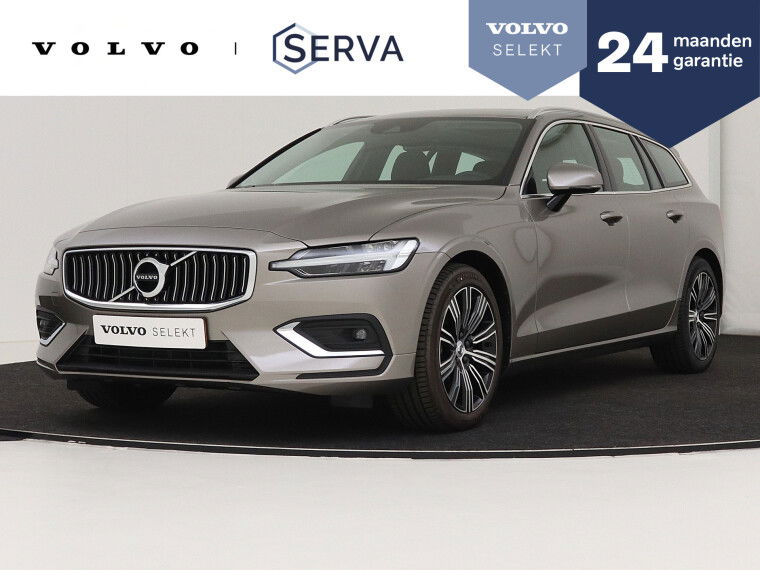Foto van Volvo V60 B3 Automaat Inscription | Panoramadak | Trekhaak | Park Assist