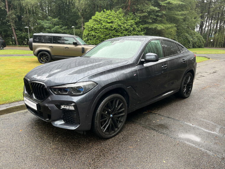 Foto van BMW X6 xDrive30d High Executive