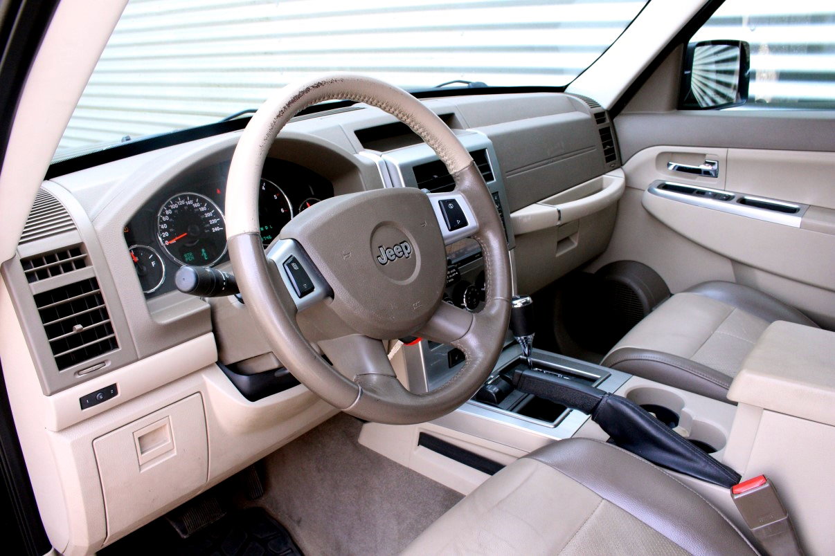 Jeep 2.8 CRD Limited AUT YOUNGTIMER APK4/2026 2eEIG! DAK LEER NAV STOELVW '08 - foto 11